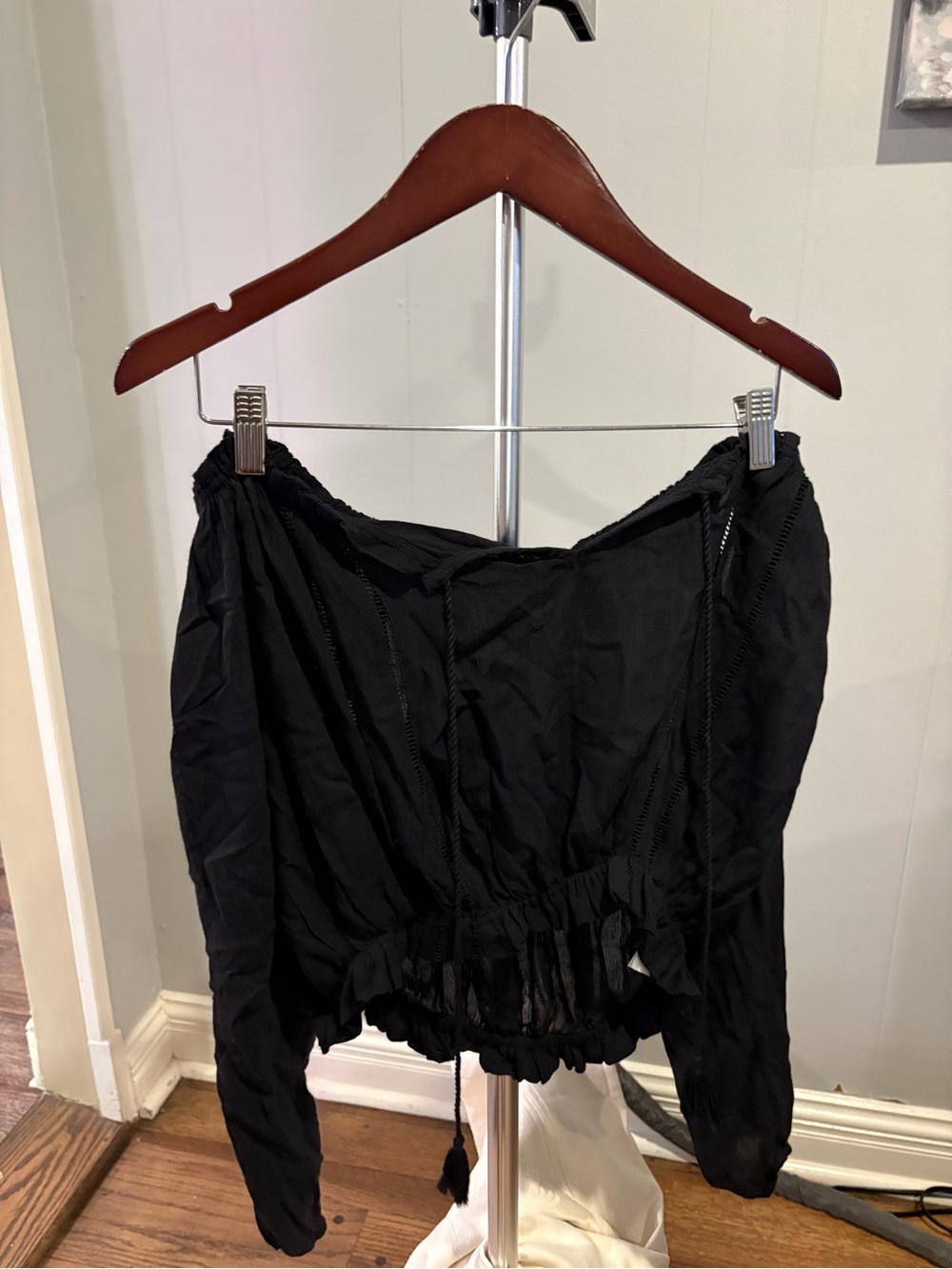 Abercrombie & Fitch Black off the shoulder Blouse with Gathered Waist